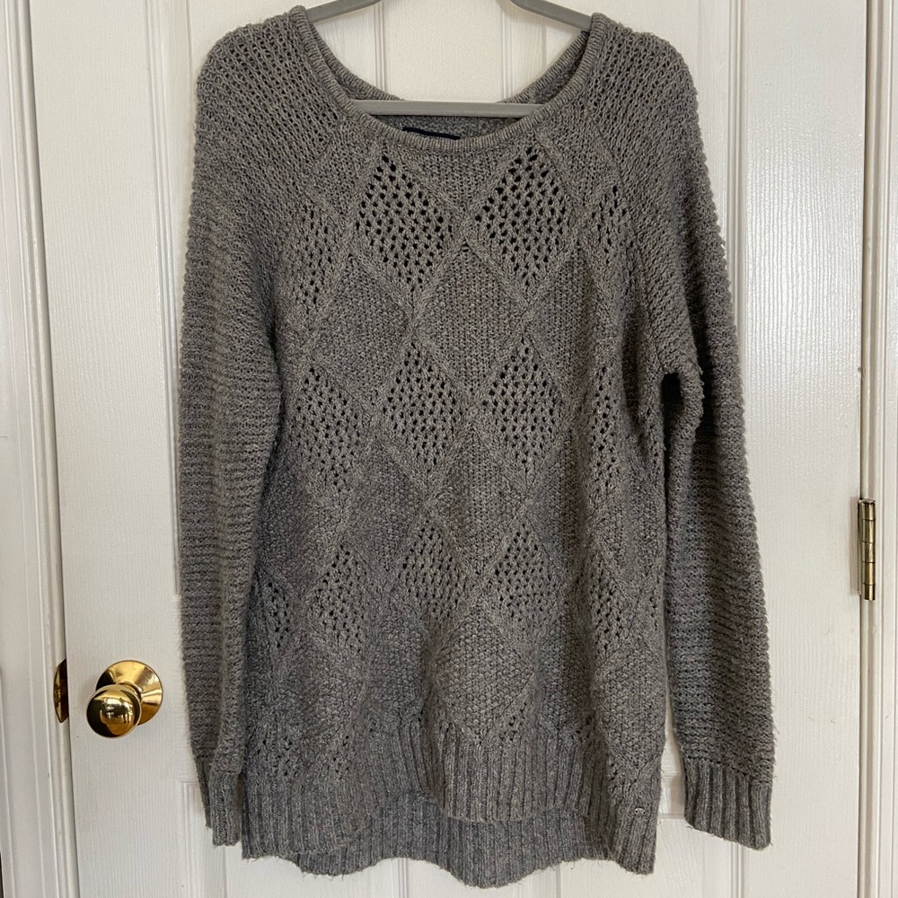 American Eagle sweater